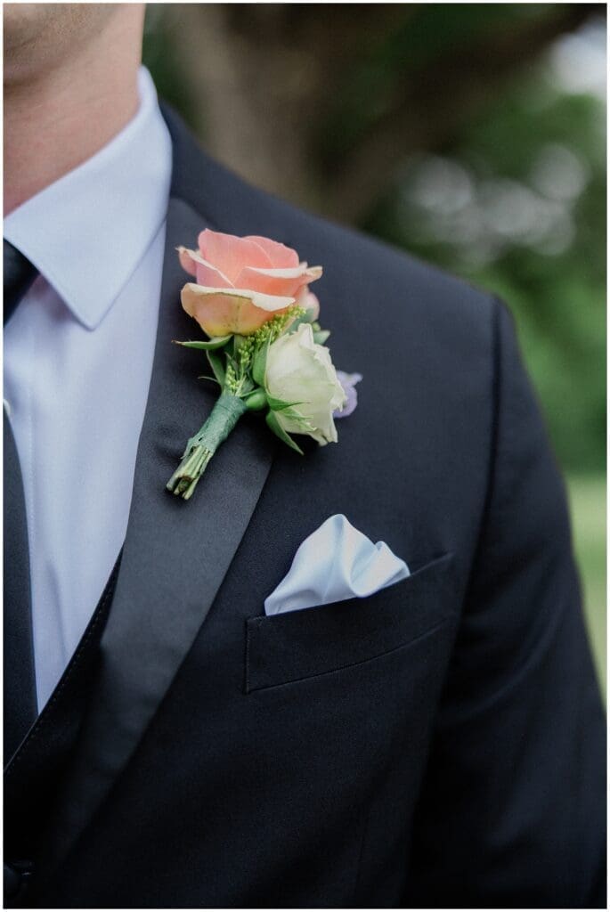 Close up photos of grooms boutonniere at Addison Woods